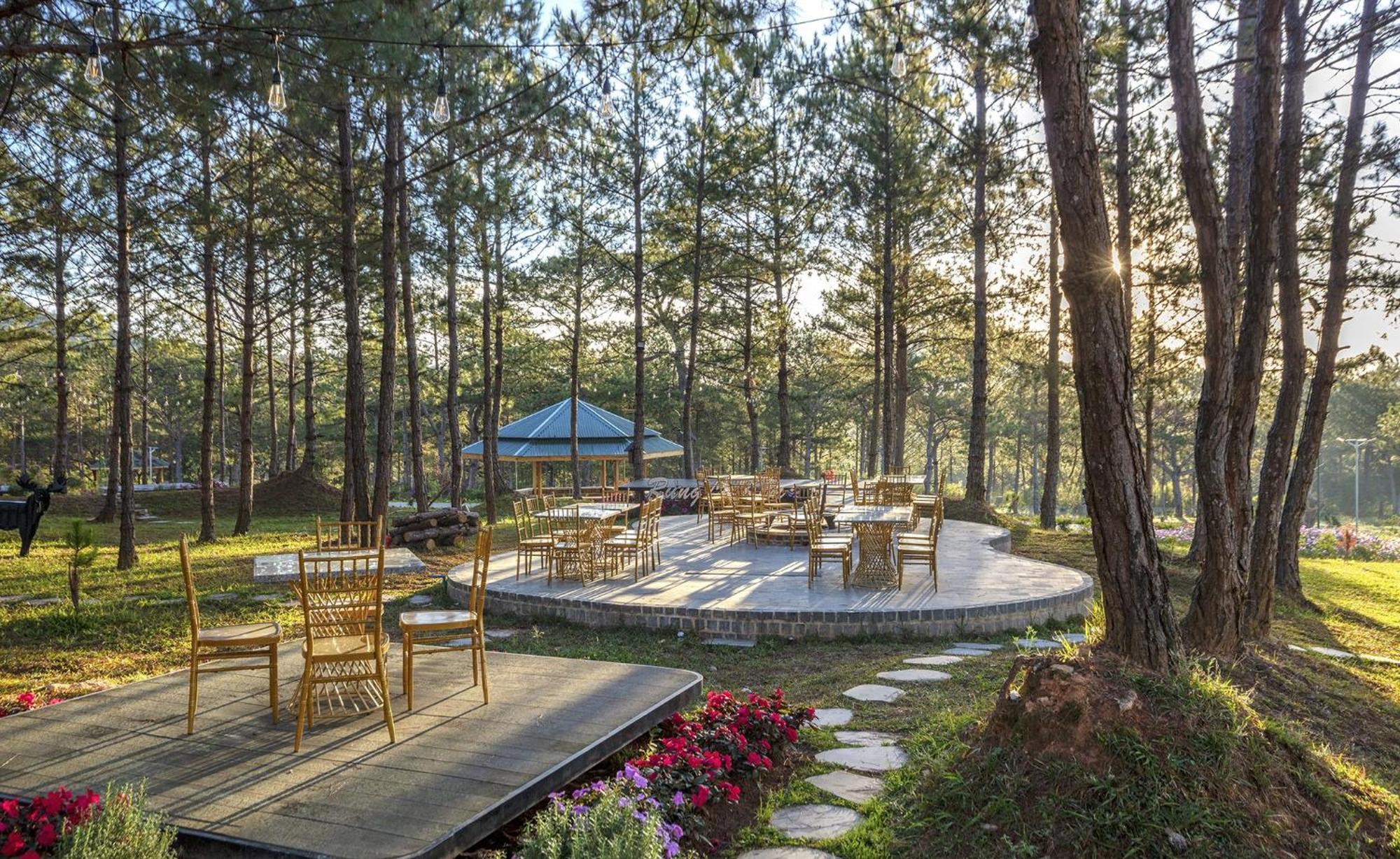 Rừng Lá Kim Resort Da Lat Esterno foto