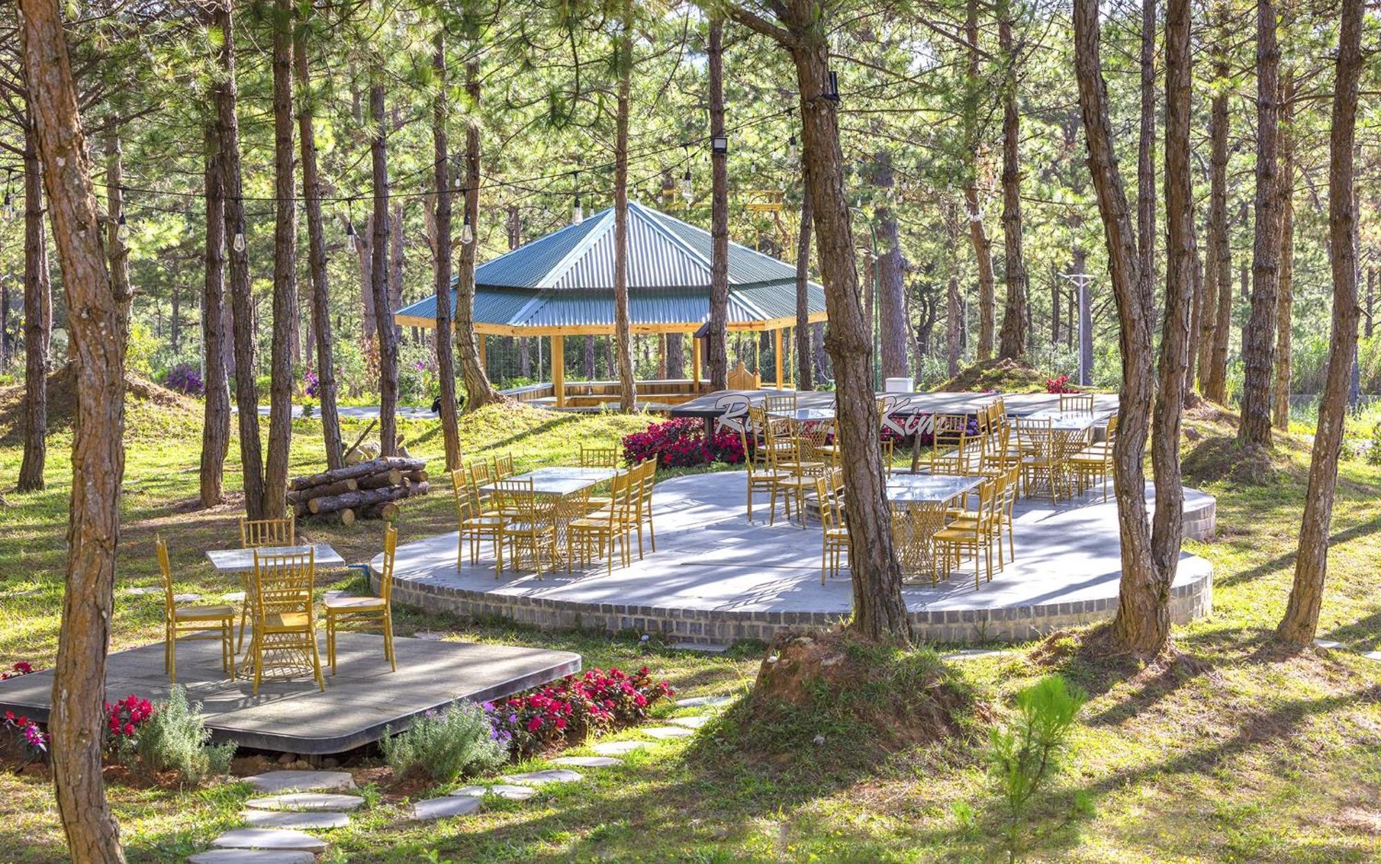 Rừng Lá Kim Resort Da Lat Esterno foto