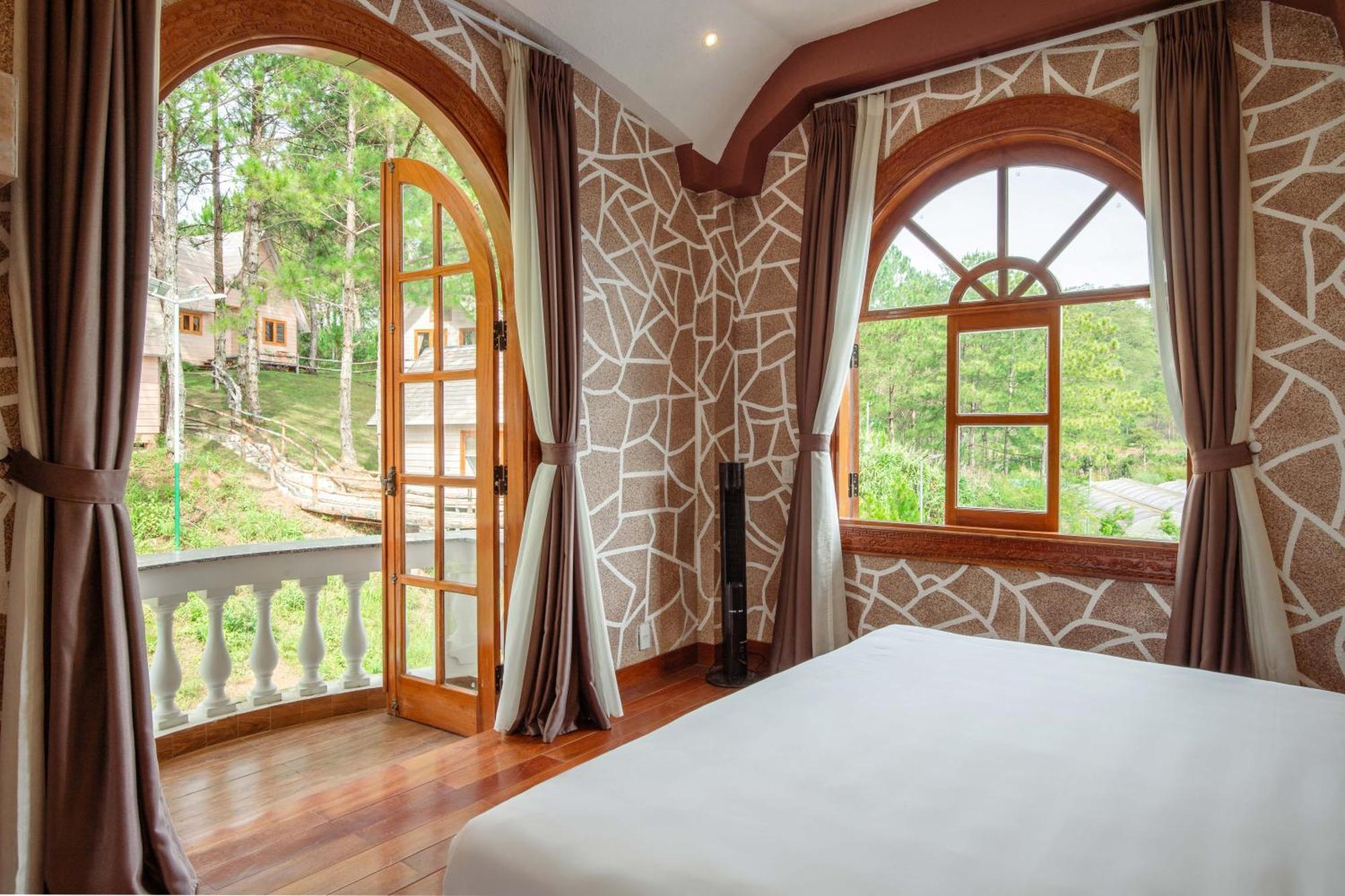 Rừng Lá Kim Resort Da Lat Esterno foto